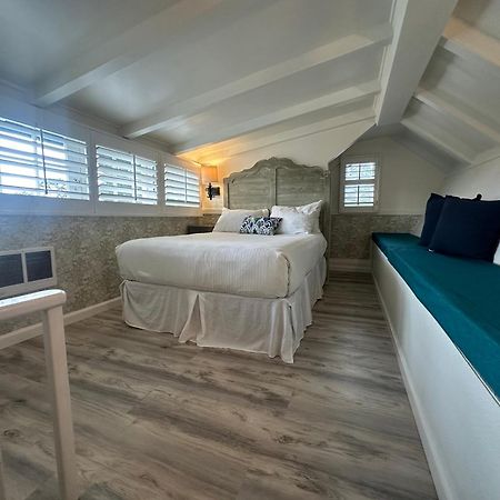 Carmel Green Lantern Inn Ngoại thất bức ảnh