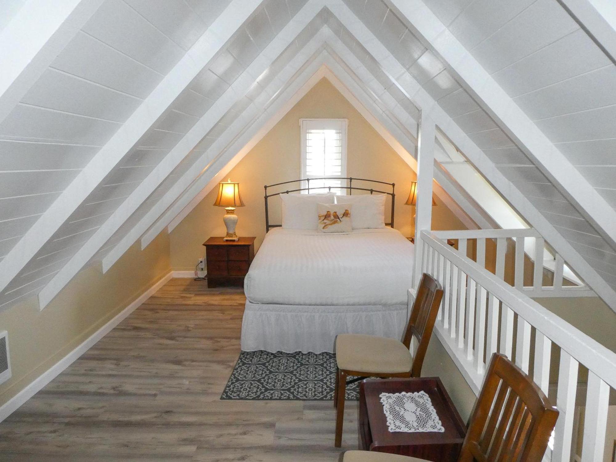 Carmel Green Lantern Inn Ngoại thất bức ảnh